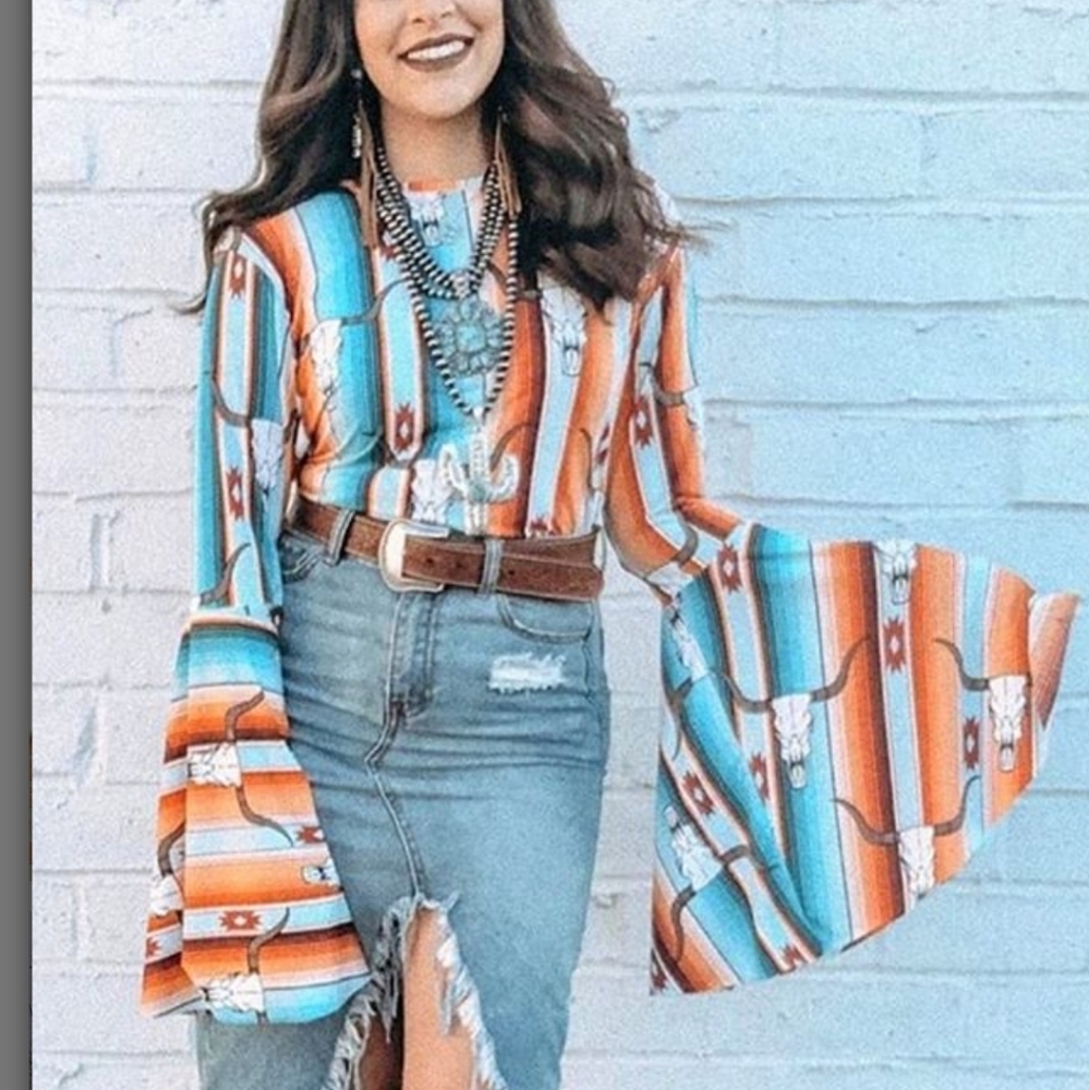 Baha Ranch Western Wear Serape Bullhead Top